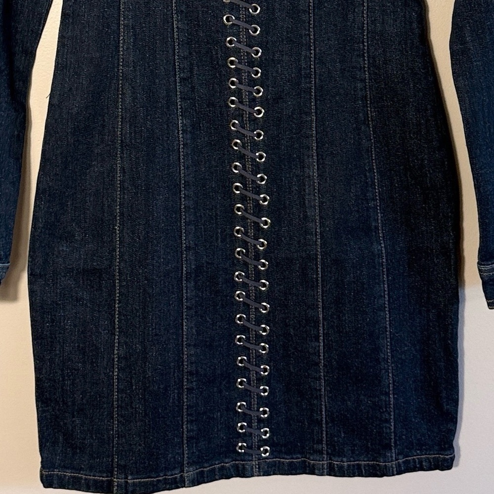 Bebe Eyelet Detail Denim Dress - Picture 4 of 9